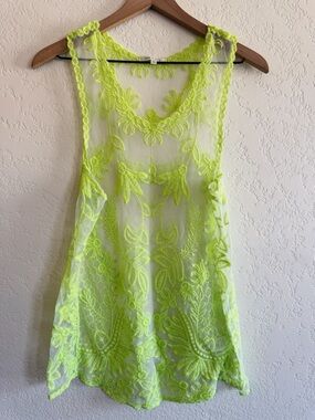 May & July | lace crochet neon green tank top | S